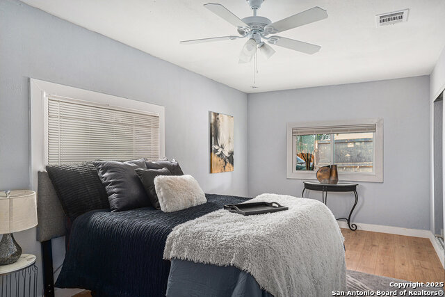 Image 31 of 34 For 406 Artemis