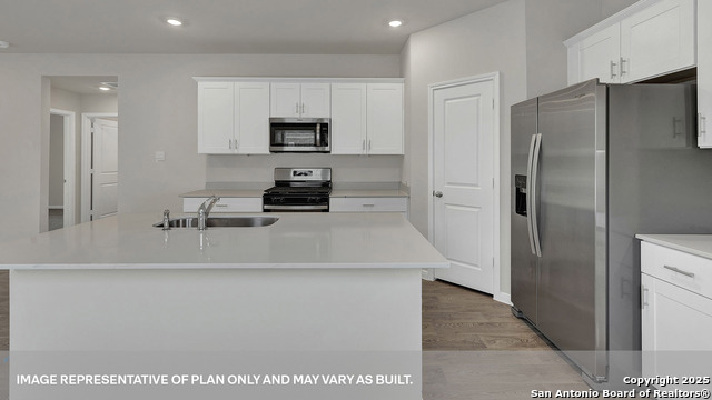 Image 15 of 34 For 136 Raymondville Path