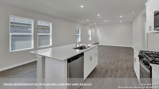 Image 18 of 34 For 136 Raymondville Path