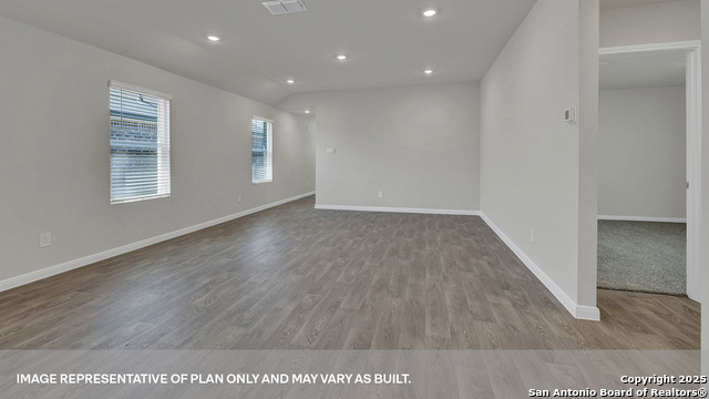 Image 8 of 34 For 136 Raymondville Path