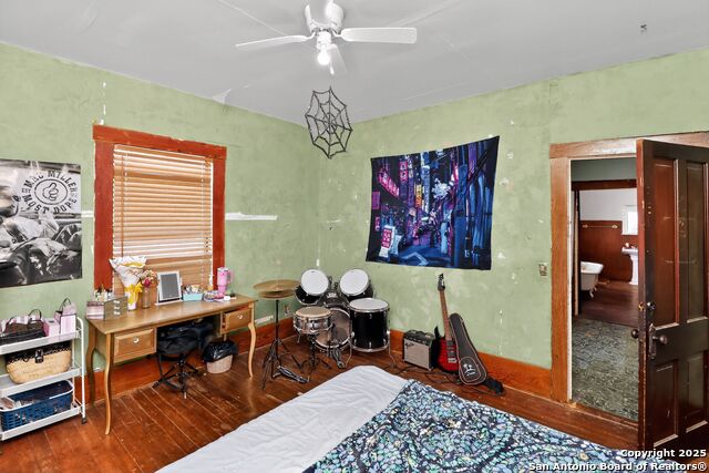 Image 10 of 20 For 1440 School