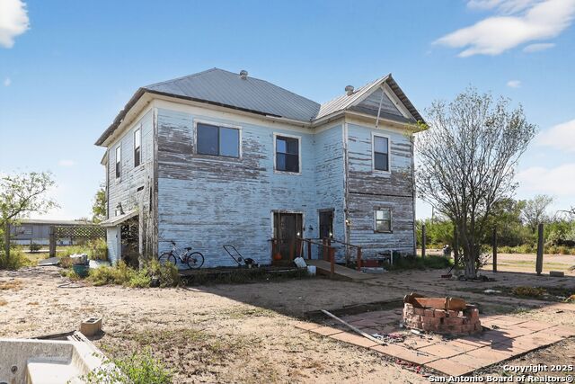 Image 17 of 20 For 1440 School