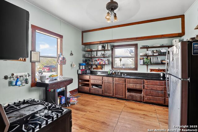 Image 5 of 20 For 1440 School