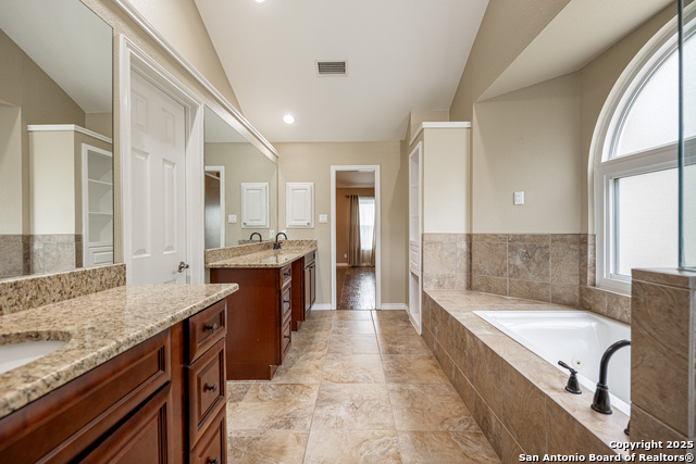 Image 16 of 19 For 17 Niram  