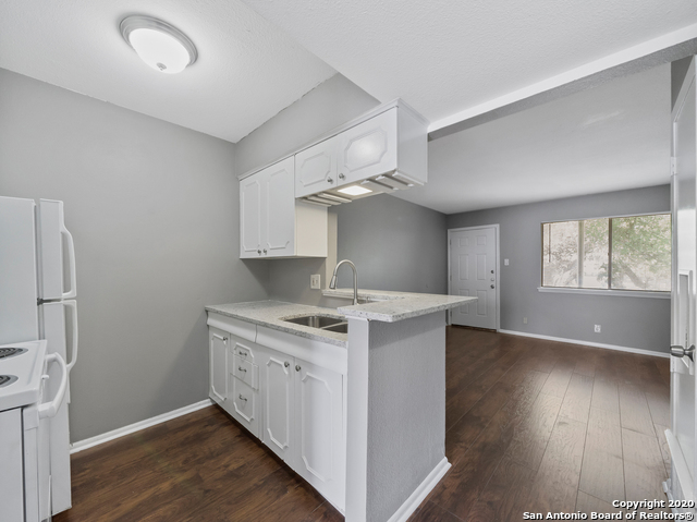 Image 23 of 29 For 1045 Shook Ave  134