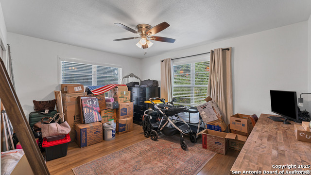 Image 23 of 45 For 404 Reiley  