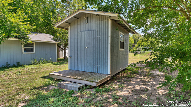 Image 33 of 45 For 404 Reiley  