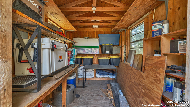 Image 34 of 45 For 404 Reiley  