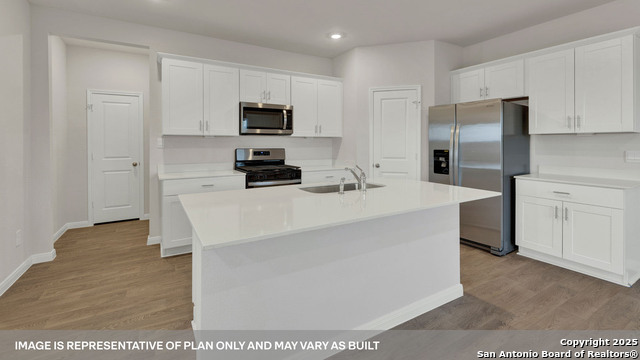 Image 10 of 46 For 141 Raymondville Path