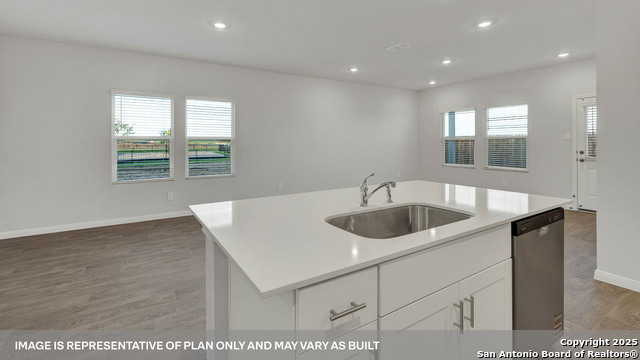 Image 14 of 46 For 141 Raymondville Path