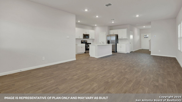 Image 15 of 46 For 141 Raymondville Path