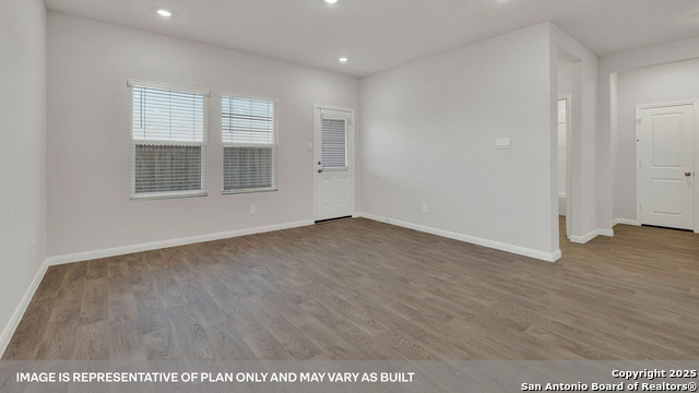 Image 16 of 46 For 141 Raymondville Path