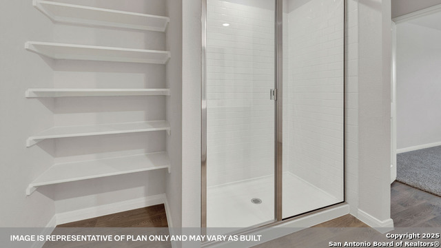 Image 31 of 46 For 141 Raymondville Path