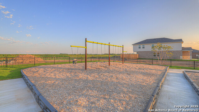 Image 43 of 46 For 141 Raymondville Path