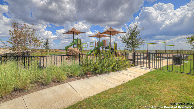 Image 44 of 46 For 141 Raymondville Path