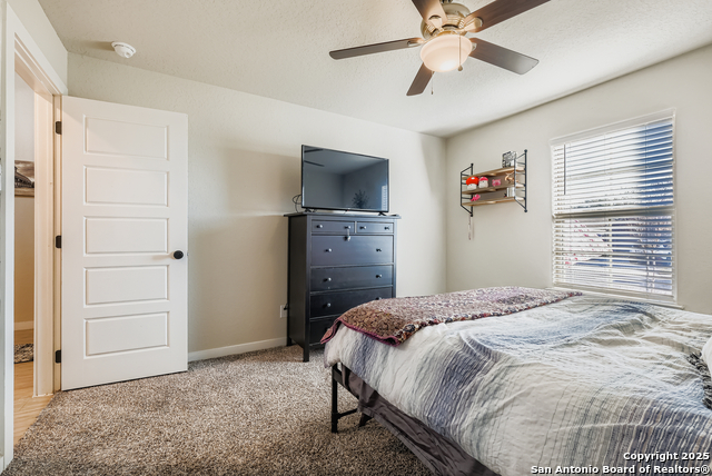 Image 17 of 29 For 1100 River Wood