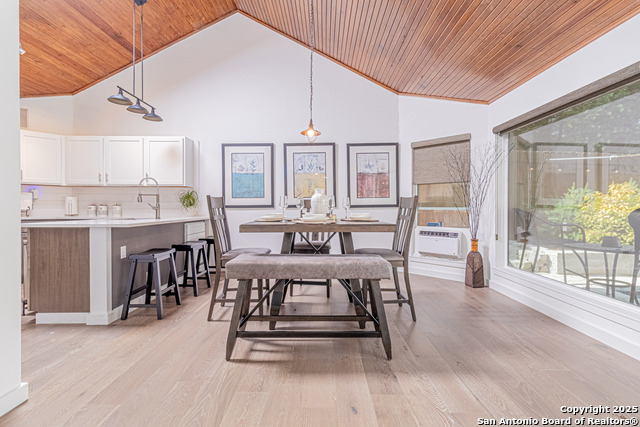 Image 20 of 52 For 1106 River Vista W