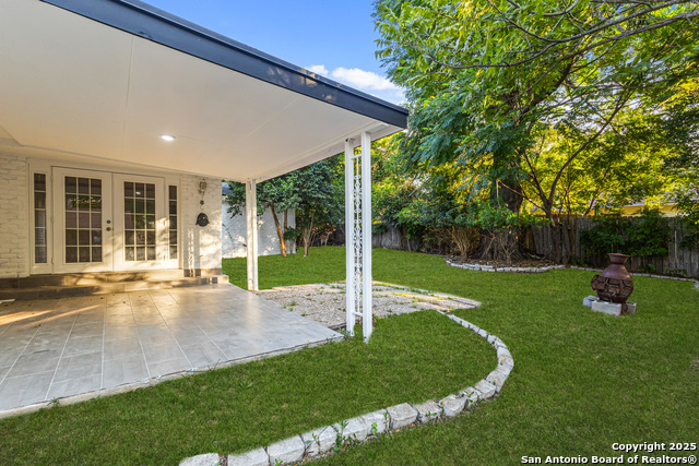 Image 23 of 25 For 5914 Forest Mill