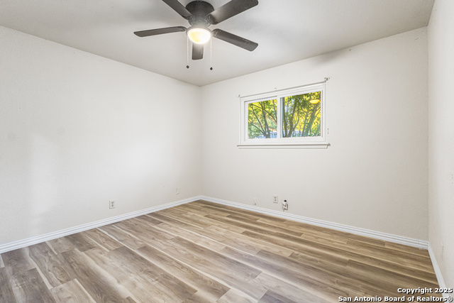 Image 6 of 25 For 5914 Forest Mill