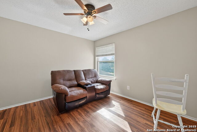 Listing photo id 19 for 7515 Forest Edge