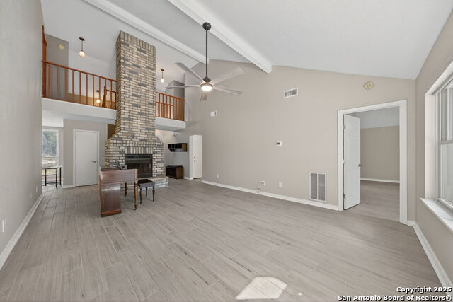 Listing photo id 6 for 7515 Forest Edge