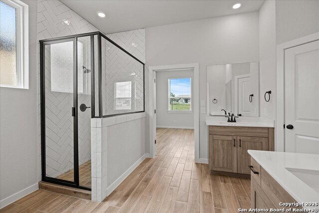 Image 11 of 25 For 2122 Shepards Street