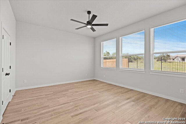 Image 9 of 25 For 2122 Shepards Street