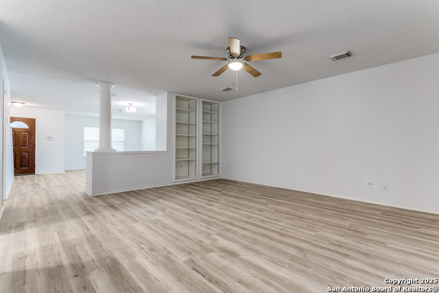 Image 12 of 31 For 2814 Redrock Trl