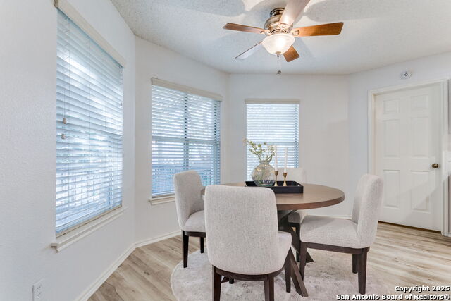 Image 7 of 31 For 2814 Redrock Trl