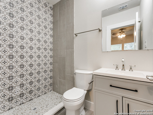 Image 21 of 25 For 1035 Elsmere W