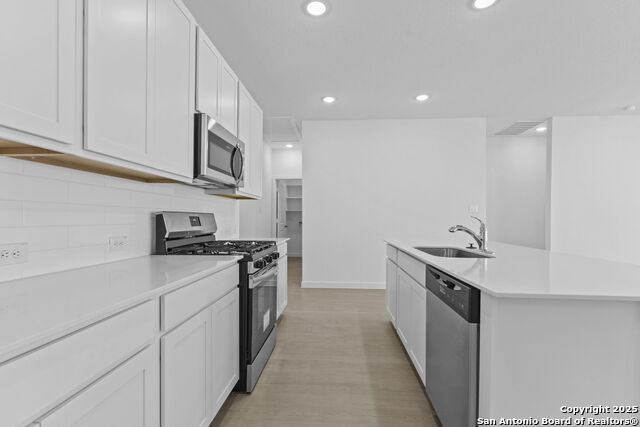 Image 16 of 25 For 3832 Northaven