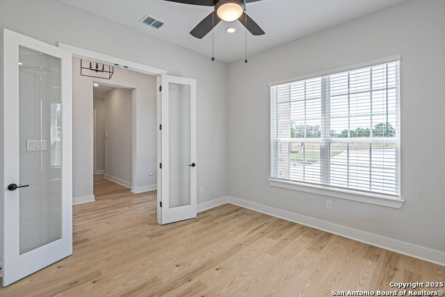 Image 7 of 17 For 290 Lawrence Drive