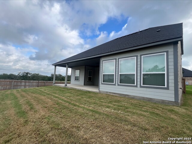 Listing photo id 28 for 243 Wisteria View