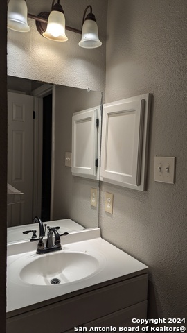 Image 14 of 39 For 5758 Spring Moon