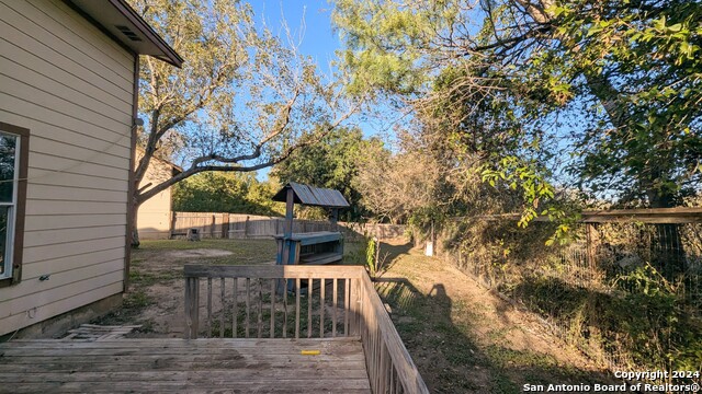 Image 36 of 39 For 5758 Spring Moon