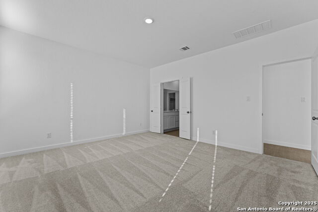 Listing photo id 18 for 726 Bee Ridge Pt