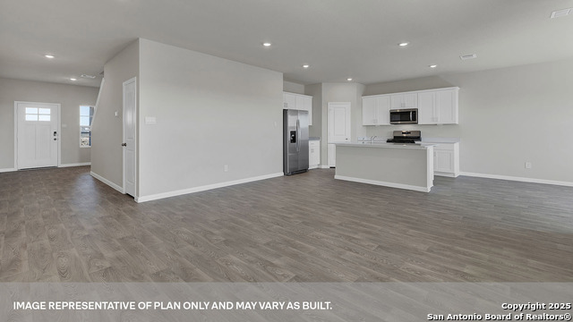 Image 12 of 46 For 109 Morning Side Grove