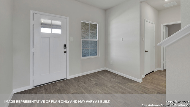 Image 4 of 46 For 109 Morning Side Grove