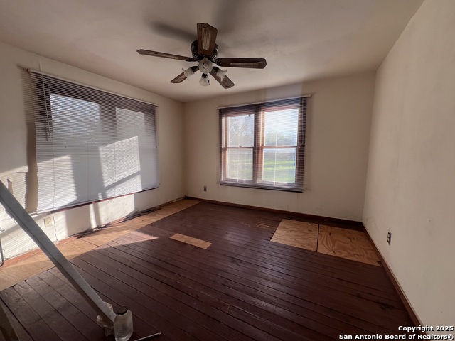 Image 13 of 14 For 85 Brazos  