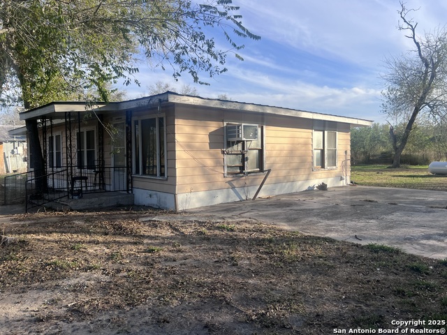 Image 3 of 14 For 85 Brazos  