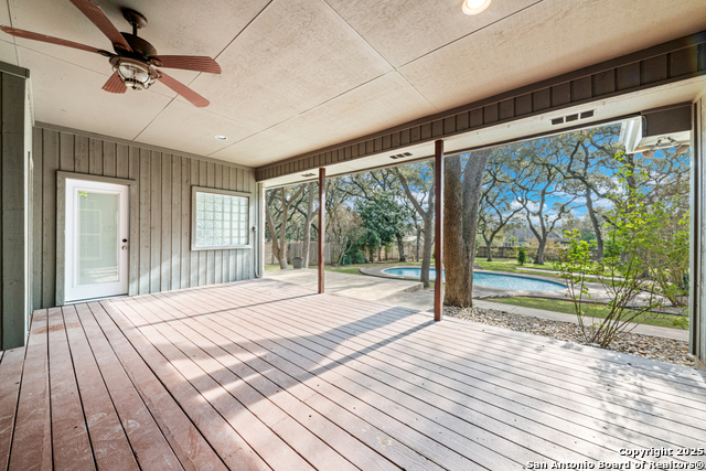 Image 26 of 45 For 8738 Garden Ridge