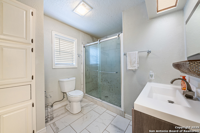 Image 31 of 45 For 8738 Garden Ridge