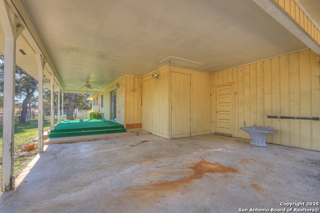 Image 19 of 41 For 116 Crestview