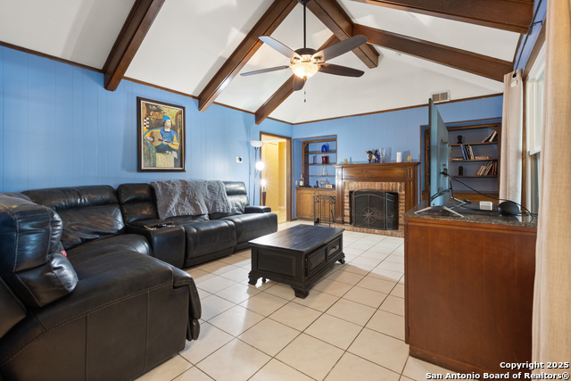 Image 15 of 36 For 3514 Red Oak Ln