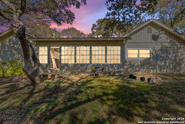 Image 32 of 36 For 3514 Red Oak Ln