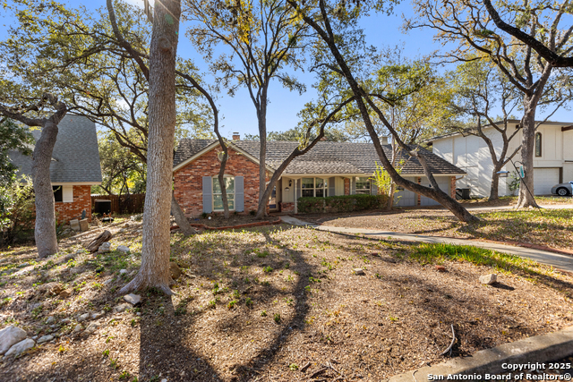 Image 4 of 36 For 3514 Red Oak Ln