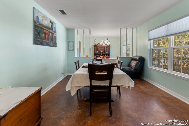 Image 8 of 36 For 3514 Red Oak Ln