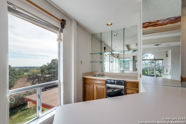 Image 16 of 33 For 6410 Laurel Hill