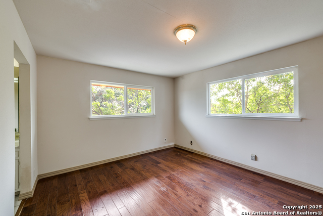 Image 29 of 33 For 6410 Laurel Hill