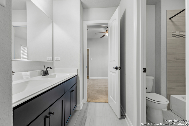 Image 29 of 43 For 13539 Falls Summit